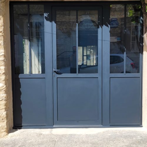 Porte d’entrée en 3 parties (châssis composé) en aluminium